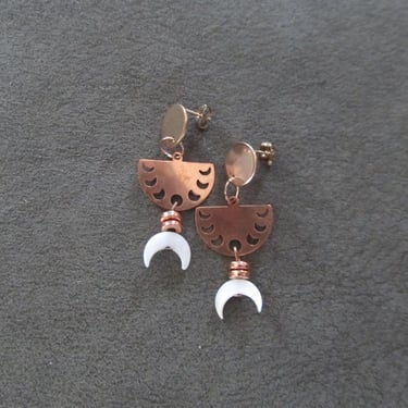 Copper minimalist mother of pearl earrings 