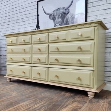 Available!! Pale Yellow solid Maple dresser 