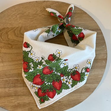 Vintage Strawberry Patch Print Square Cotton Bandana Neck Tie Hair Wrap 