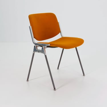 Mid century Stacking Orange fabric chair by Giancarlo Piretti for Anomima Castelli ,Italy 1960s 