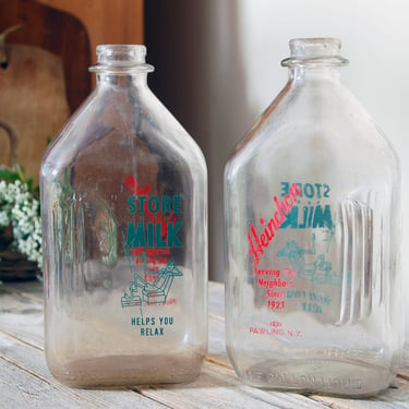 Vintage half gallon milk bottle / Heinchon Dairy Pawling NY milk bottle / glass dairy jug / vintage bottle / farmhouse decor 