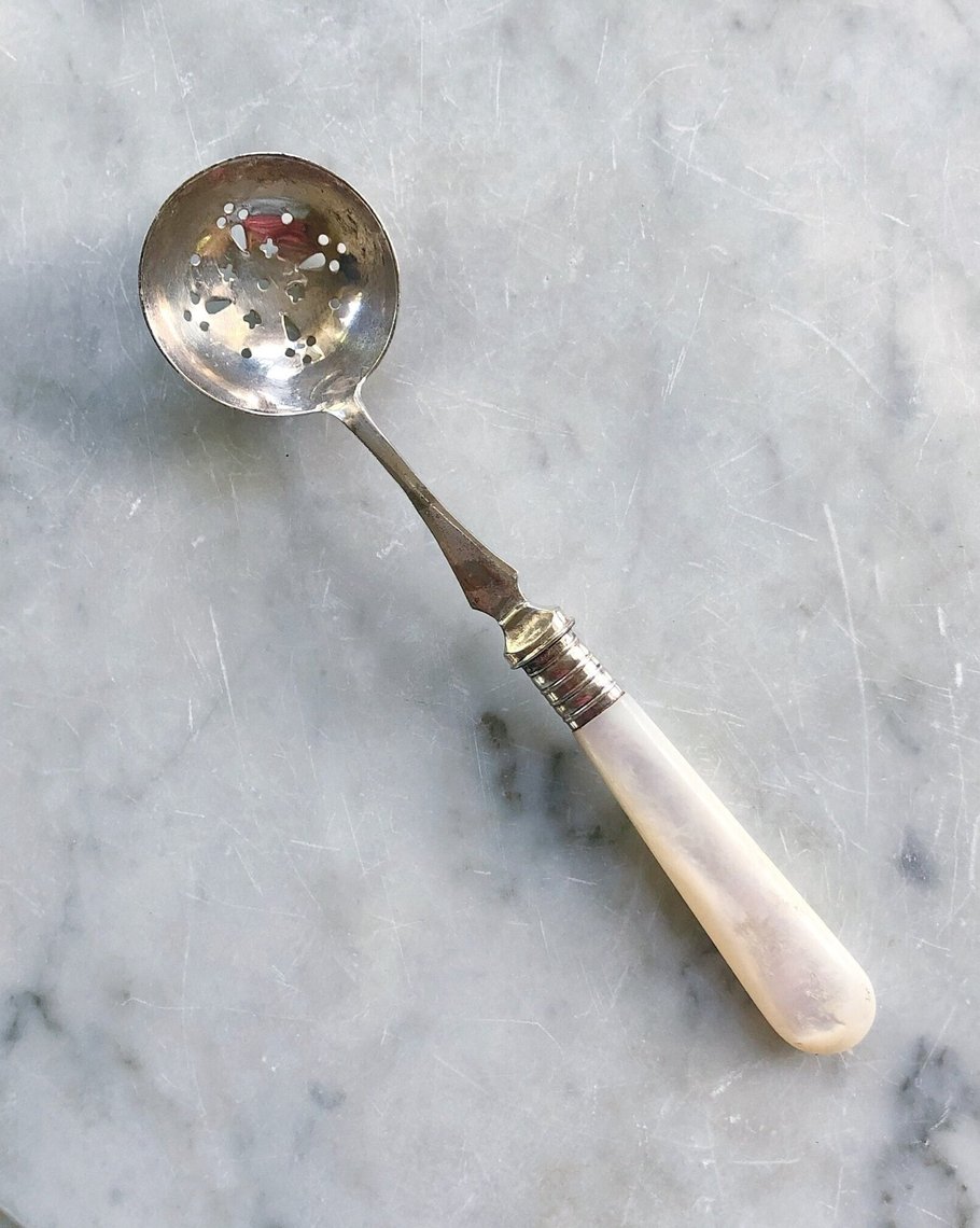 Antique English Mother of Pearl Sugar Sifting Spoon | Antica Market ...