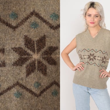 Fair Isle Sweater Vest Y2K Wool Knit Vest Woolrich Geometric Snowflake Print Sleeveless Sweater V Neck Taupe Brown Vintage 00s Large L 