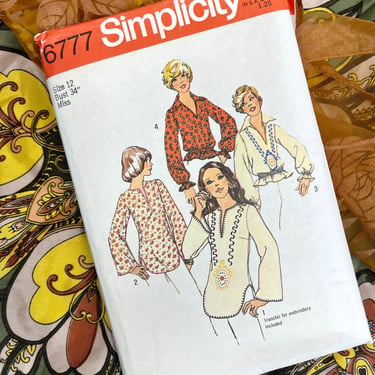 Simplicity Sewing Pattern, Boho Top, UNCUT, Hippie Style, Statement Sleeves, Embroidery Transfer, Complete, Instructions, Vintage 