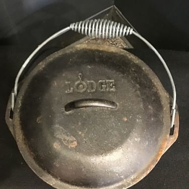 Cast Iron Dutch Oven (Seattle)