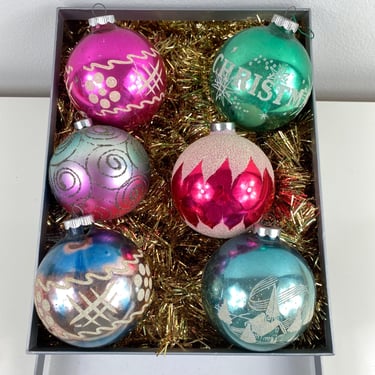 Vintage Jumbo 3.5" Stenciled Glass Christmas Ornaments, Mercury Glass Balls, Snow Topped Mica, Church Scene, Merry Christmas, hashtag dots 