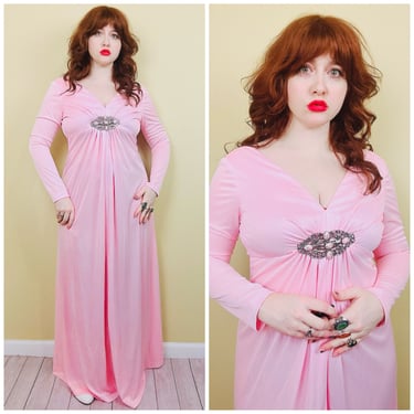 1970s Vintage Pastel Pink Poly Knit Maxi Dress / 70s / Seventies Long Sleeve Goddess Silver Brooch Gown / Size Medium 