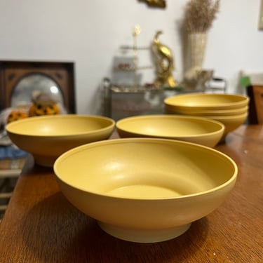 Vintage Tupperware Cereal Bowls Set of 6 Yellow 