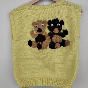 S 90s Vintage Teddy Bear Handmade Knit Vest Yellow Knit Sweater 1990s 1980s Small Core Layering Cottage Grandma 