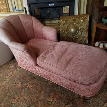 Fabulous Pink Vintage Chaise Longue H32 x W31.5 x D61.5