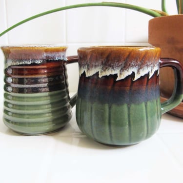 Vintage 70s Mug Set 2 - 1970s Ridged Green Brown Dripware  Coffee Mugs - Retro Bohemian Home Kitchen - Best Friend Gift 