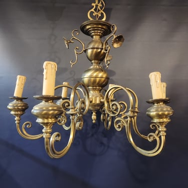 Vintage Brass 6 Arm Chandelier 25.5 x 23.5