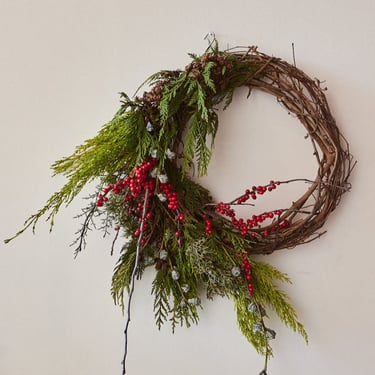 Grapevine Winter Wreath, Evergreen Mix