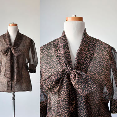 Vintage Plus Sized Leopard Blouse / Vintage Leopard Blouse XL / Leopard Blouse with Bow / Vintage Bow Blouse / Vintage Rockabilly XL 