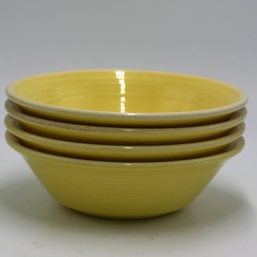 vintage Poppy Trail yellow cereal bowls by Metlox set of four made in California 