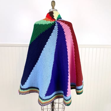 Round crochet afghan of many colors - vintage handmade throw 