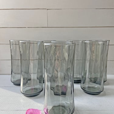Vintage Set of 8 Black Swirl Glasses // Vintage Black Retro Barware, Black Water Tumblers // Vintage Black Water Glasses 