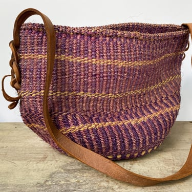 Vintage Sisal Bag, Boho Tote, Hippie Purse, African Kionda, Purple, Leather Handle, Shoulder Bag, READ 