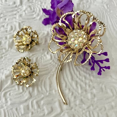 Mod Flower Brooch and Earrings, Bling Iridescent Stones, Sarah Coventry, Demi Parure, Vintage 60s 70s Jewelry 
