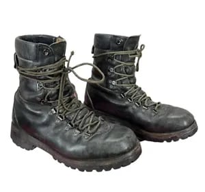 Vintage Herman Survivor Black Leather Combat Hiking Work Boots Men’s 9M