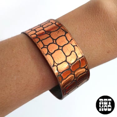 Fabulous Vintage 70s Copper Snakeskin Patterned Copper Cuff Bracelet 