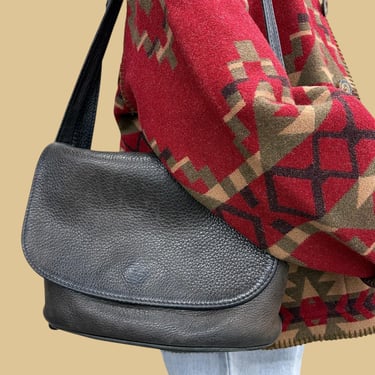 Vintage and new incredible coach leather shoulder bag from stores