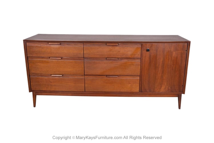 American of Martinsville MidCentury 9 Drawer Dresser Credenza 