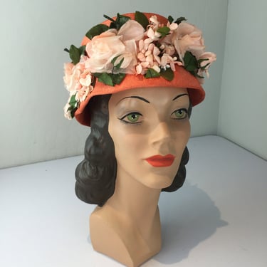 Blooming Florals - Vintage 1960s Tangerine Faux Straw & Coral Floral Cloche Lampshade Bucket Hat 