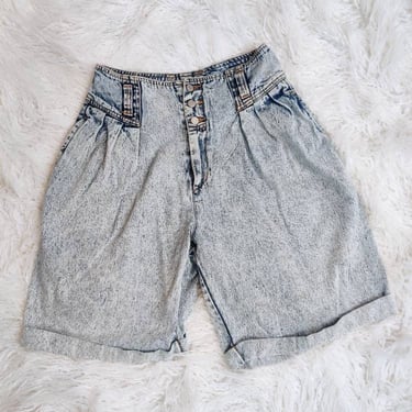 Vintage 80s Acid Wash Jordache Denim Shorts // High Waisted Button Fly Wide Leg Shorts 