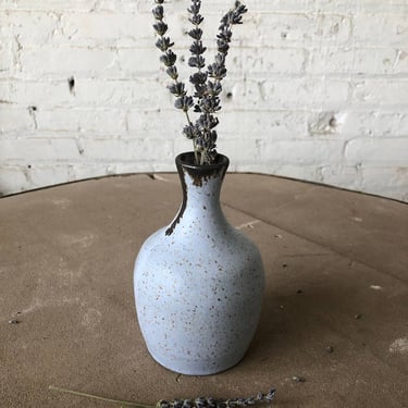 Narrow Neck Luna Vase: Lavender Haze