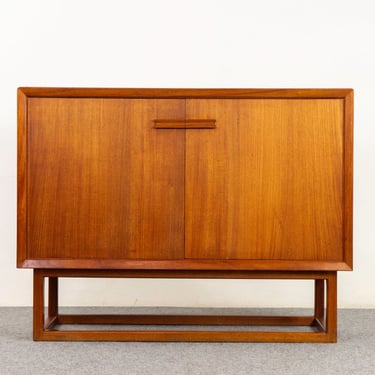 Danish Modern Teak Cabinet - (D1227) 