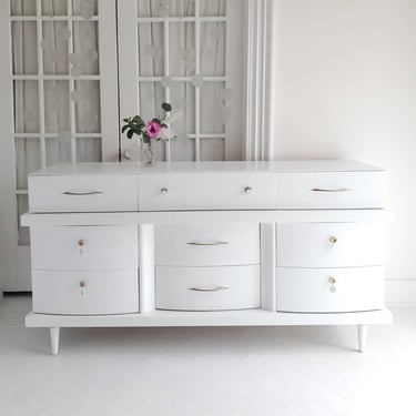 Sold ##Pretty baby, you look so heavenly mid century dresser,  credenza, Scandinavian vintage glam, vintage dresser,  white dresser nj nyc 