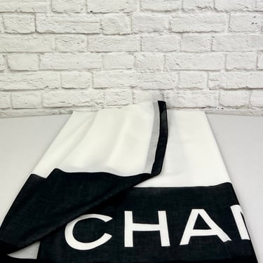 Chanel White & Black Cotton Pareo,.
