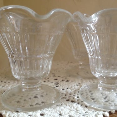 Unique Set of four pedestal Sherbet or Sunday ice cream dishes with Scalloped Rib Rectangle Design 