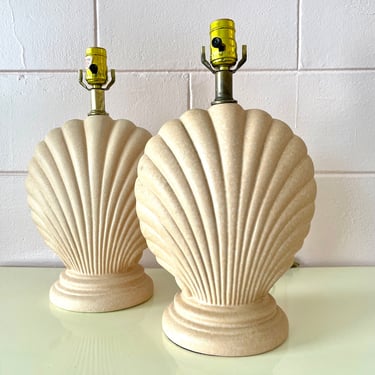 Speckled Peach Ceramic Pair of 80’s Seashell Table Lamps || Vintage Light || Bubblegum Lamp || Sea Shell Nautical || 