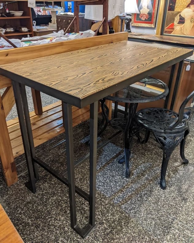 Industrial work table 48x24x34.5"