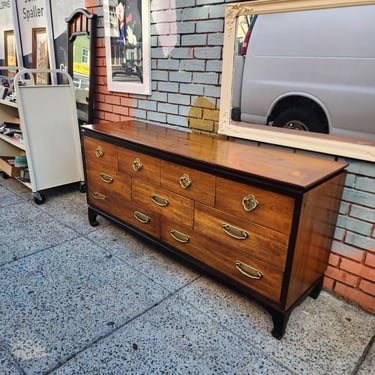 Hollywood Regency Dresser. Many drawers, three over three over two! Made by Lane. 18x64x30