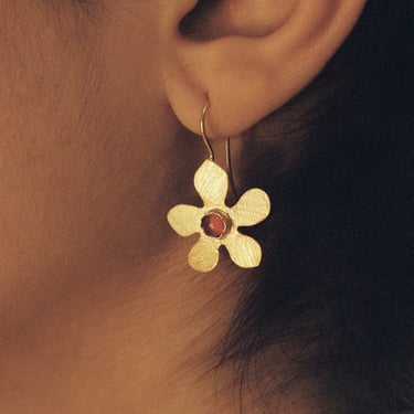 Lyra Earrings