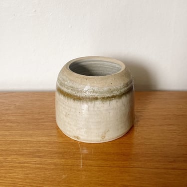 Earthen Ceramic Pot