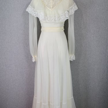 1970s Ivory Lace Wedding Dress - Prairie Dress - Cottage Core -Peasant Blouse - Mockneck - Boho Hippie Wedding Gown 