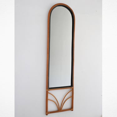 1970s Scandinavian Wall Mirror in Curved Bamboo – Arched Vintage Mirror with Black Frame Detail 