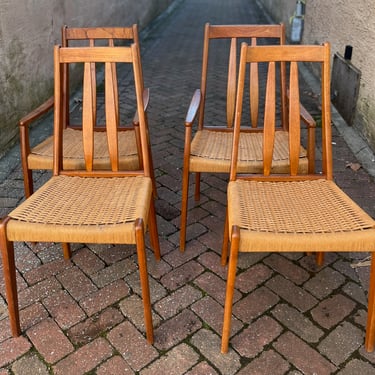 Teak Dining Chairs by Furbo