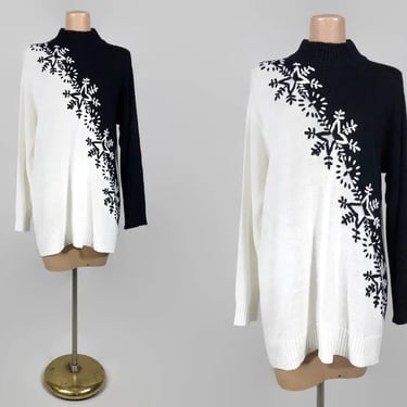 VINTAGE 80s Black & White Asymmetrical Color Block Tunic Sweater by Venezia Vitale | 1980s Snowflake Sweater Dress Sz Large | vfg 