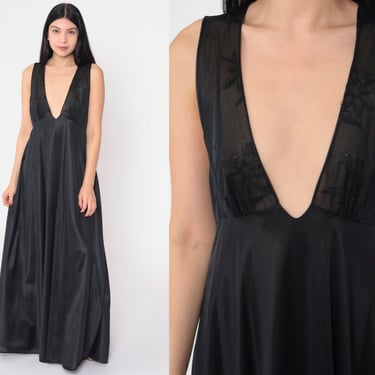 Black Floral Nightgown 70s Embroidered Slip Dress Sheer Maxi Deep V Neck Nightie Gothic Lingerie Boudoir Intimates Boho Vintage 1970s Medium 