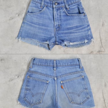 Vintage Levi's 746 Shorts, 24.5” 