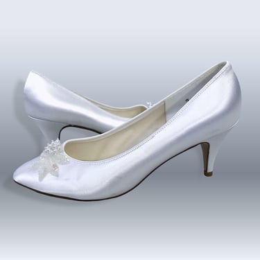 VINTAGE 80s White Satin Dyeable High Heel Shoes by Angelina Size 9 | 1980s Pearls and Sequin Wedding Bridal Formal Dress Pumps | VFG 