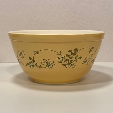 Pyrex Shenandoah #402 Mixing Bowl (3 available) 