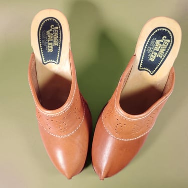 Leather vintage clogs heels 1970s unique pointy toes 