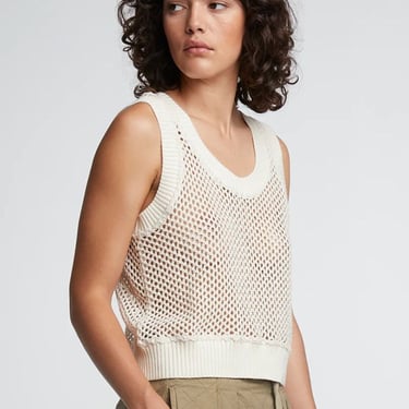 Girls of Dust SLEEVELESS KNITTED TOP - OFF WHITE