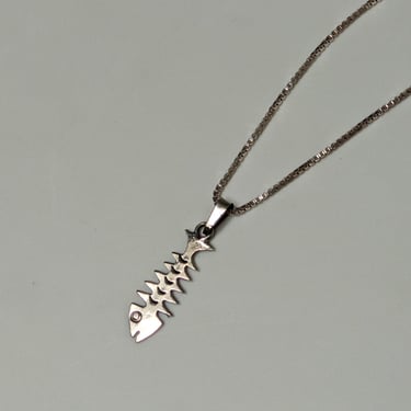 Vintage Sterling Silver Fish Bone Pendant Necklace